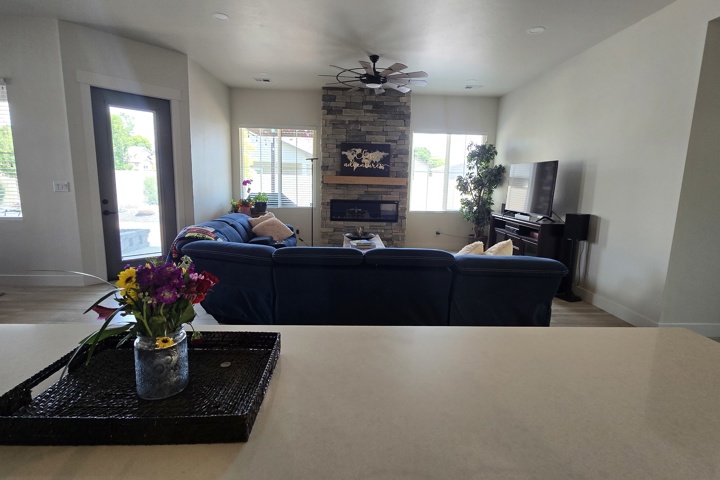 Brand-new 4-bed, 3-bath luxury home in Colorado - 5