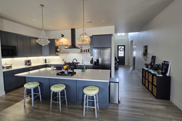 Brand-new 4-bed, 3-bath luxury home in Colorado - 8