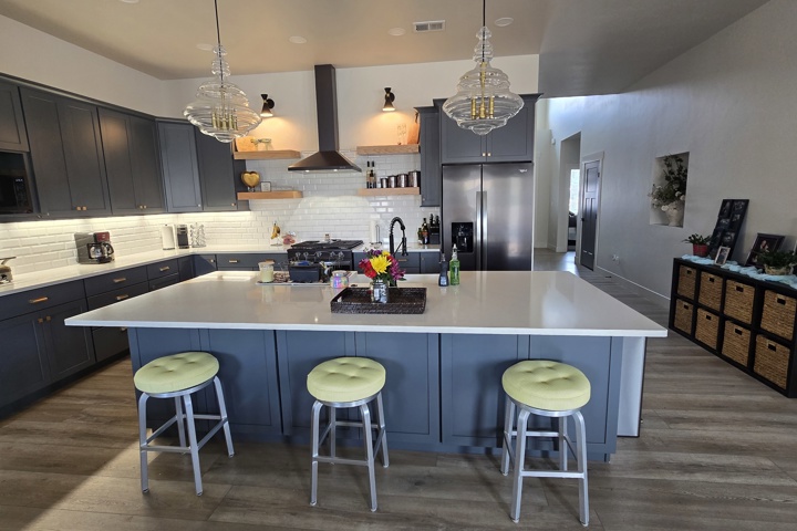 Brand-new 4-bed, 3-bath luxury home in Colorado - 9