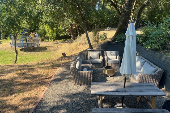 Country House on 3 Acres with Creek - 3