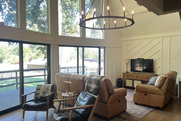 Country House on 3 Acres with Creek - 6