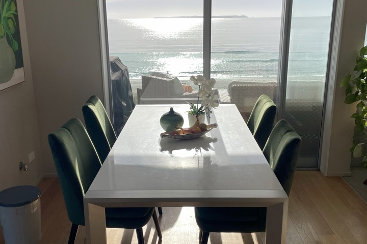 Beachfront Paradise in Papamoa, NZ - 9