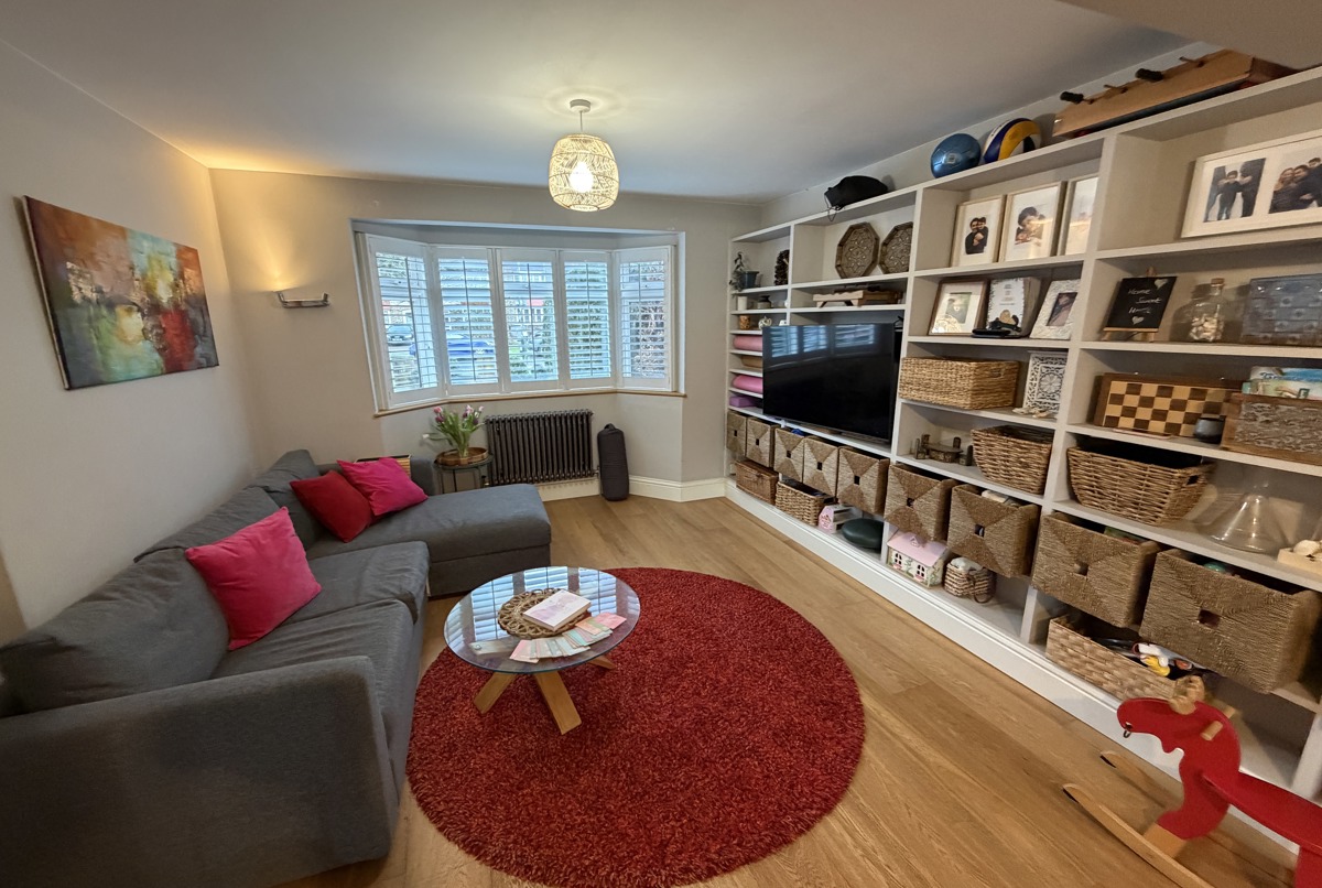 Lovely family house in South west london