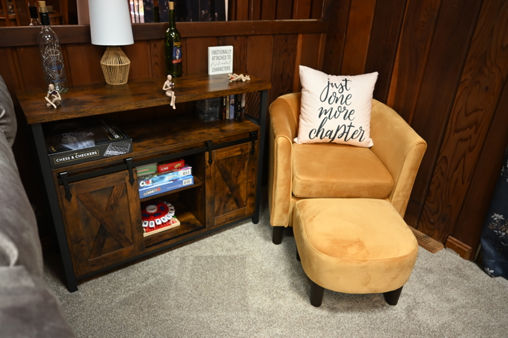 Cozy Home near Lake Erie and Ohio Wine country - 5