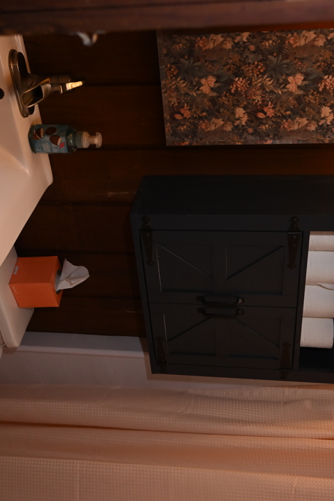 Cozy Home near Lake Erie and Ohio Wine country - 13