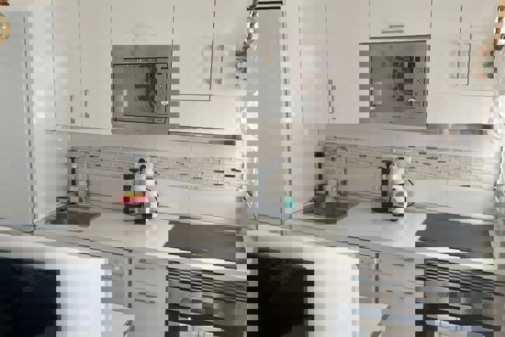 Bright and Stylish Flat, with Private Terrace - 3