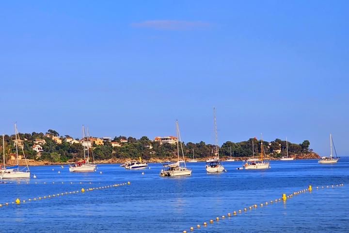 échange appartement standing 57m2 st raphael var - 18