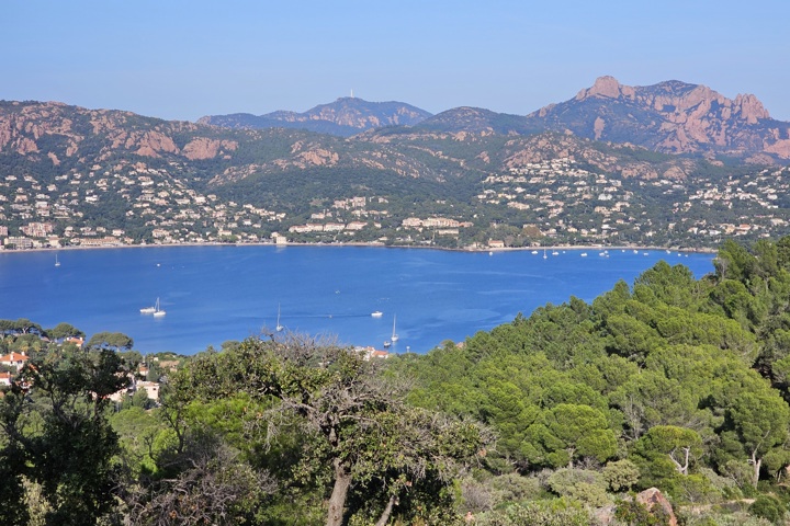 échange appartement standing 57m2 st raphael var - 21