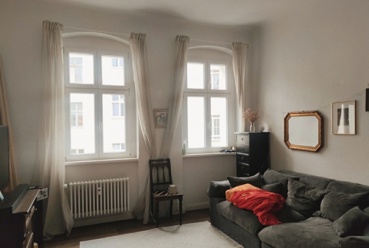 Big, central flat in Berlin 🌻