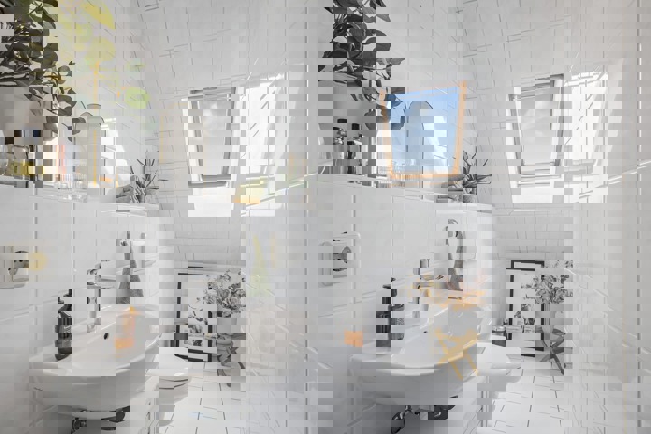 Spacious Rooftop Apartment- Berlin Mitte - 11