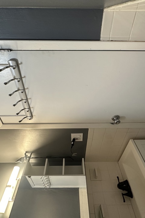 Cozy well located NYC apartment - 5