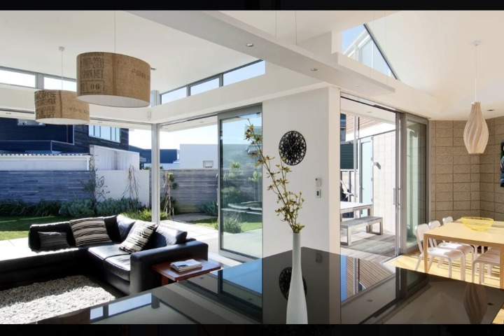 Close to beach, city, airport & Wētā Workshop - 1