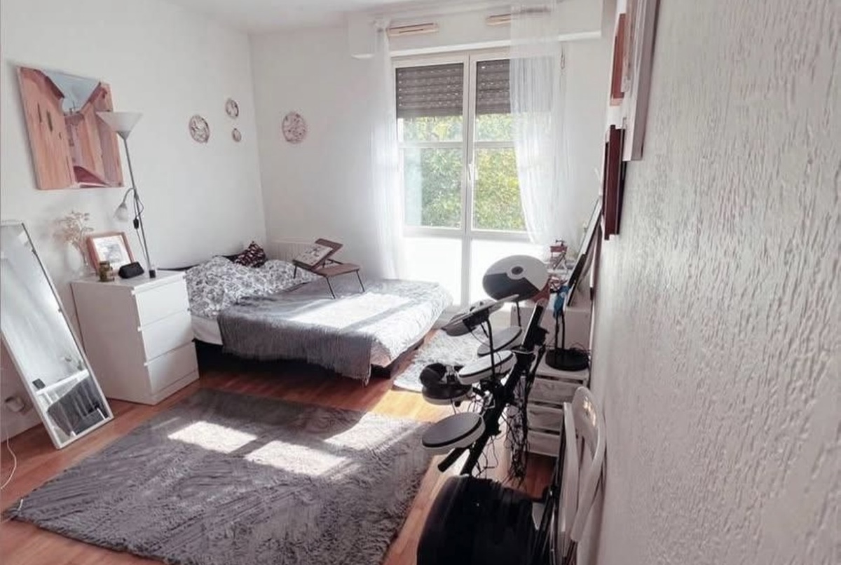 Studio in Paris