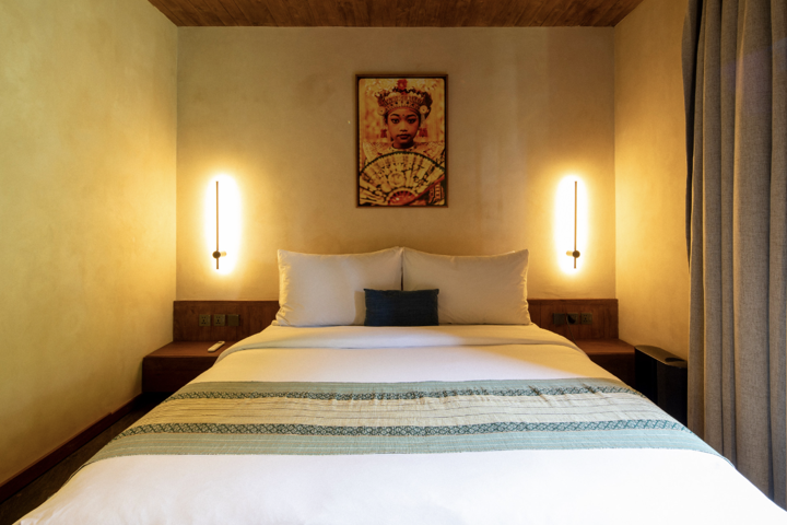 Wooden villa overlooking the ocean - 4