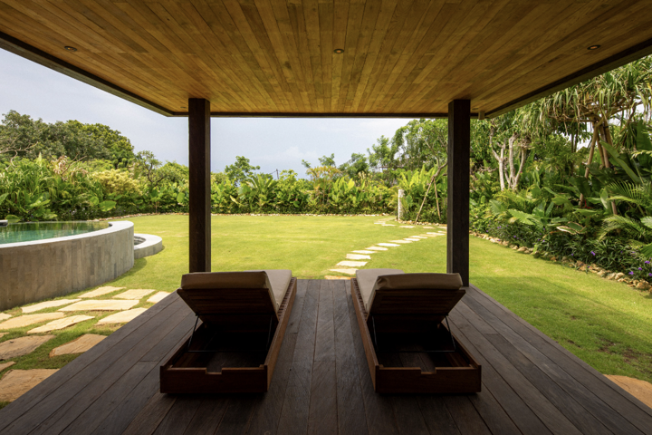 Wooden villa overlooking the ocean - 6