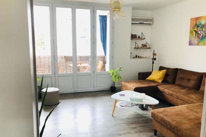 Apartment in Hyères + Coworking space - 6