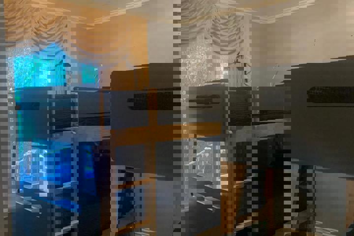 The red door cottage - 11