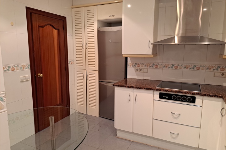 Nice spacious apartment in Barcelona - 2