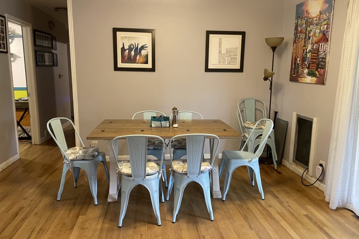 Family Home with large backyard, walkable town - 5