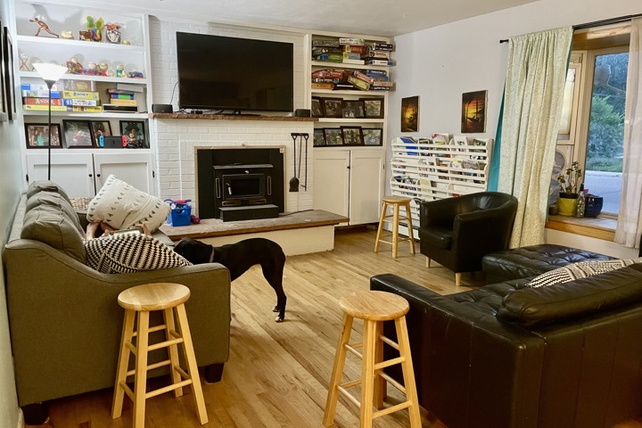 Family Home with large backyard, walkable town - 10