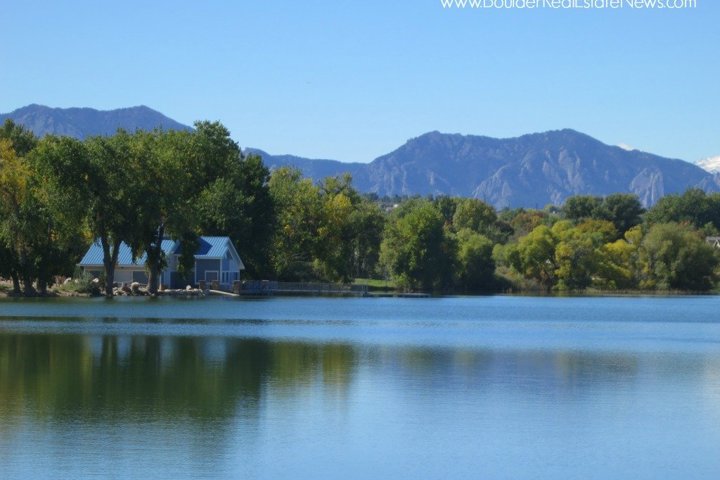 Family Home with large backyard, walkable town - 14