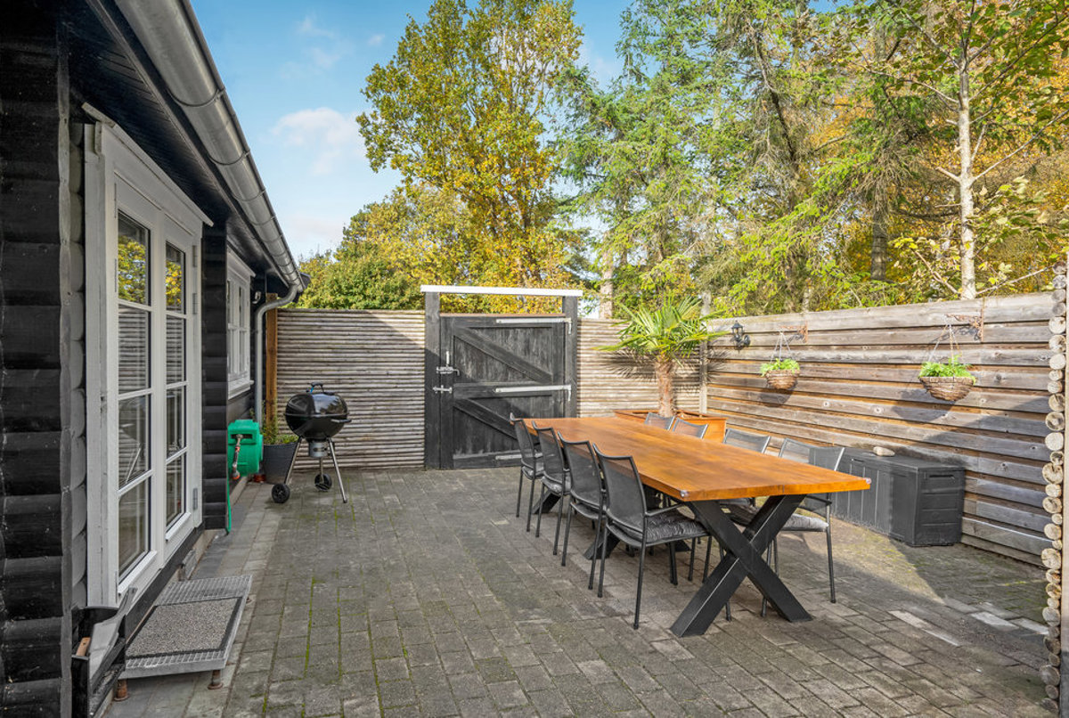 Beachside Bliss Just 40 Minutes from Copenhagen!