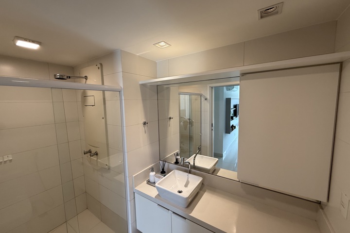 Sunrise Oceanfront Luxury • Toes-in-the-Sand - 14