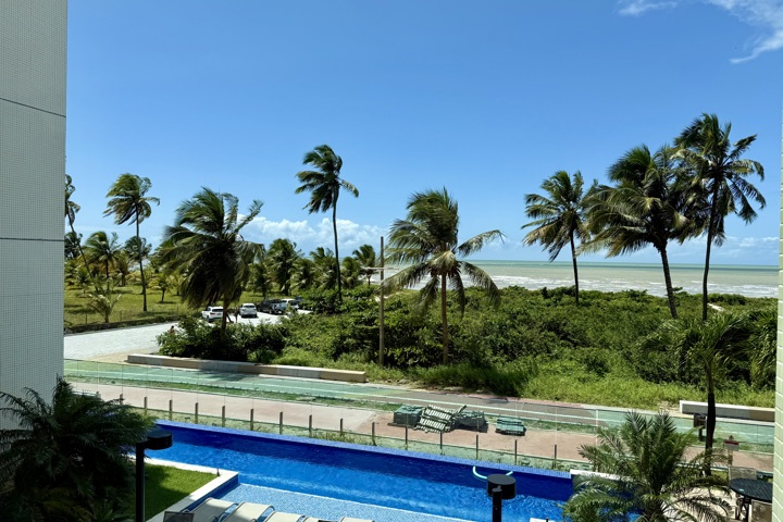 Sunrise Oceanfront Luxury • Toes-in-the-Sand - 29