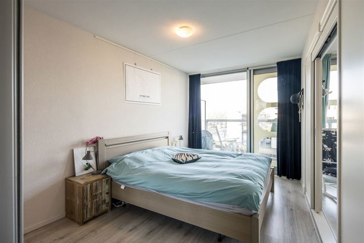 Spacious apartment in Amsterdam - 1