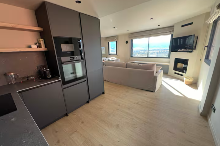 Best views in Puigcerdà, walk to everything - 3