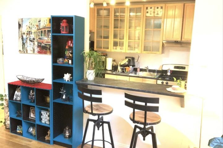 Blue Wall Apartment - 1