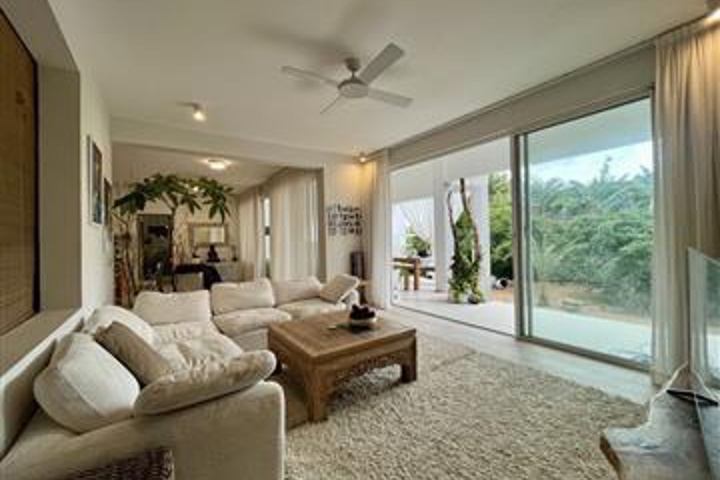 4 C’s: Cozy Comfortable Cozy Cute - 8