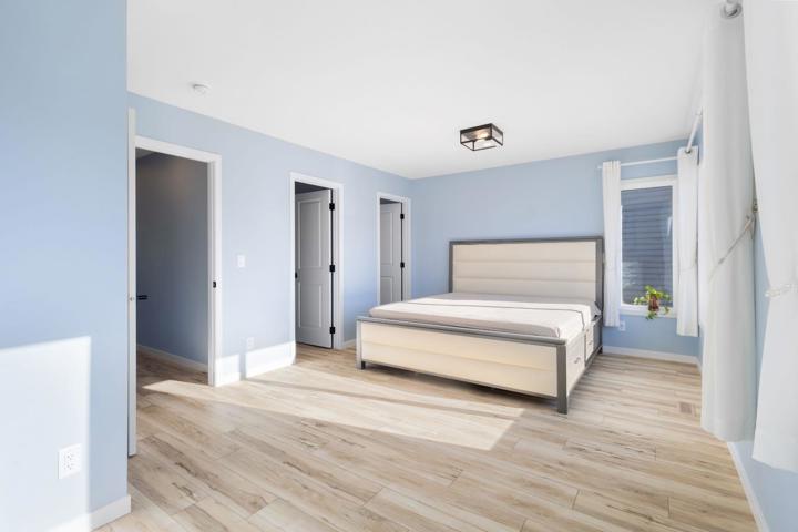 A modern laned home located in the heart ofCalgary - 17
