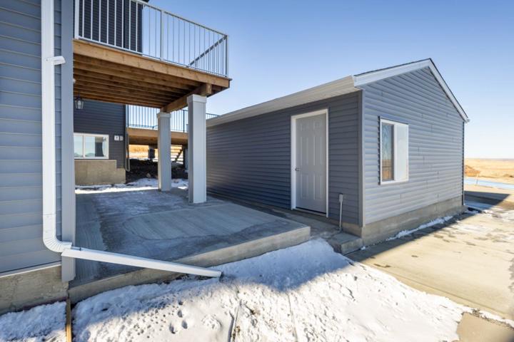 A modern laned home located in the heart ofCalgary - 28