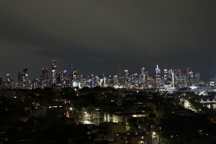 Million dollar views in Melbourne - 12