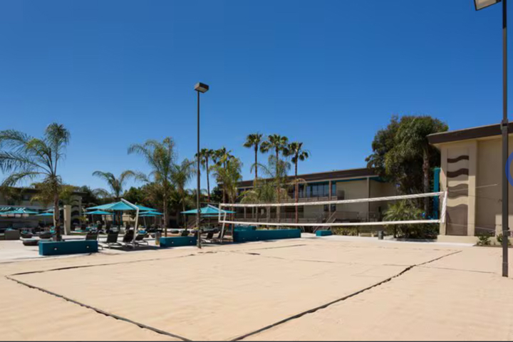 Beautiful Amenities by the Beach in San Diego! - 19