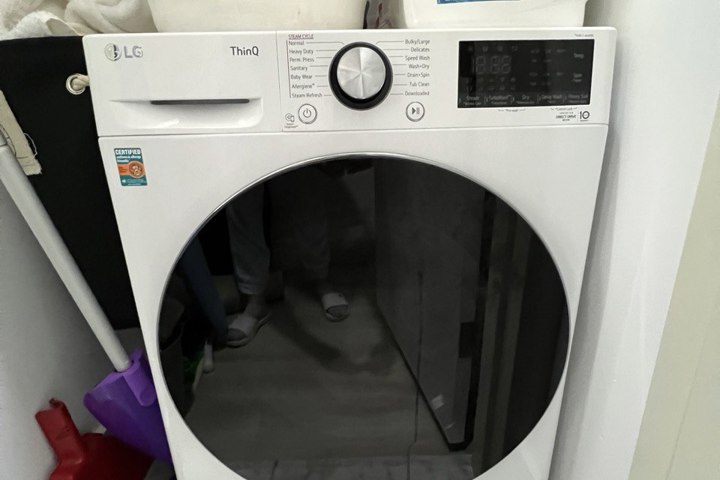 NYC apartment with washer/dryer - 5