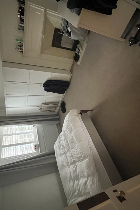 Spacious London 2 bed duplex apartment - 8