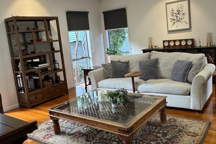 Inner City Trendy House - 2