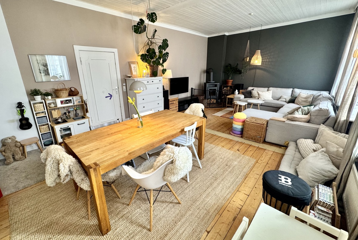 Bright Family Apartment – Central Hamburg