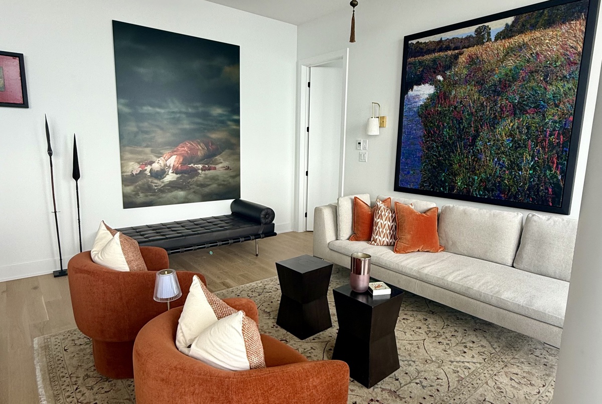 Luxury Condo with City Views & Resort Amenities