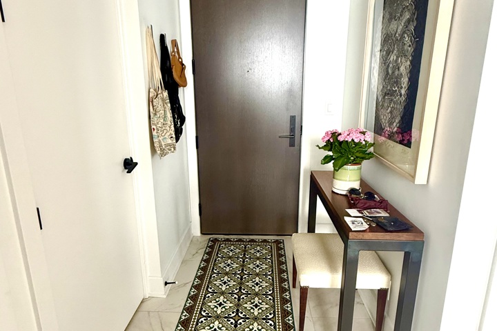 Luxury Condo with City Views & Resort Amenities - 4