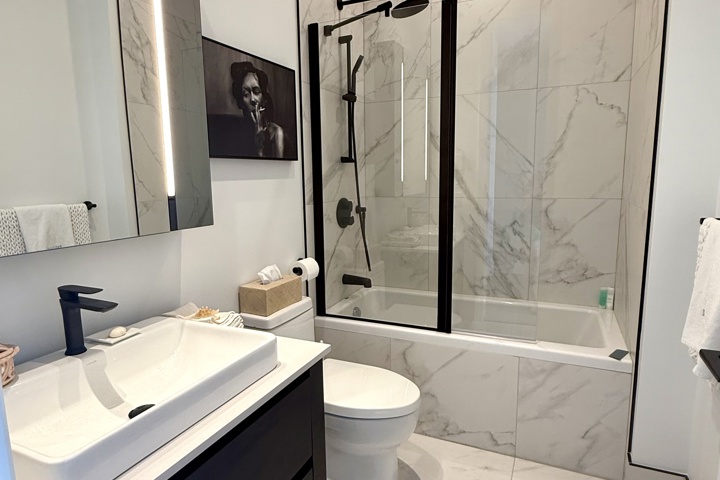 Luxury Condo with City Views & Resort Amenities - 7
