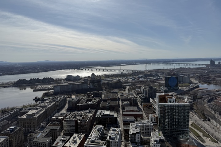 Luxury Condo with City Views & Resort Amenities - 13