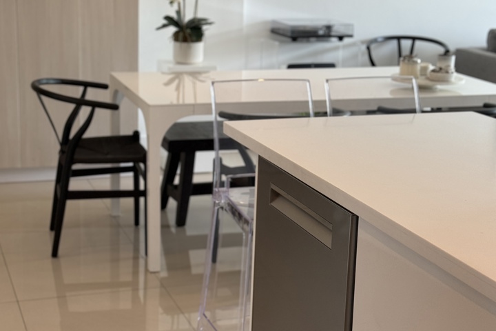 South Beach Oasis - 1