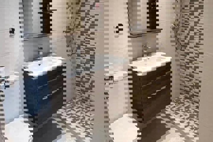 beach house in a calm residency with a pool - 5