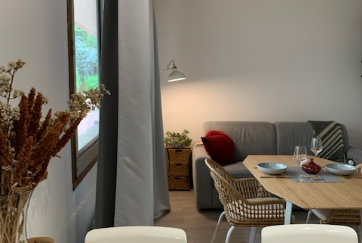 Cozy Parisian Studio 🗼⛲️🍂☕️🥐