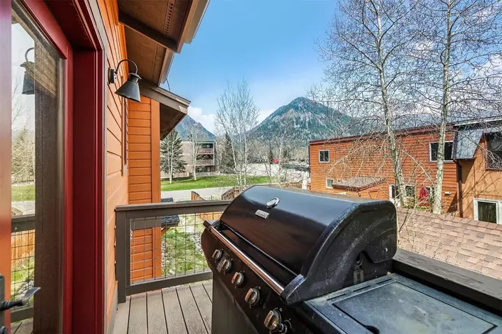 Frisco CO Downtown 3BR Condo - 3