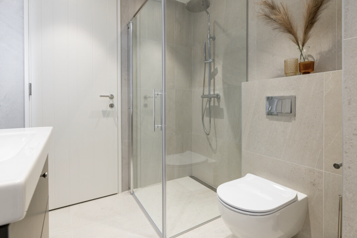 Tallinn Seafront Design Apartment - Private Beach - 4