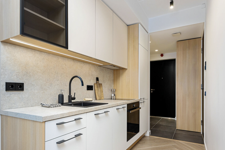 Tallinn Seafront Design Apartment - Private Beach - 2
